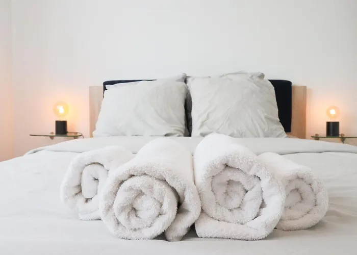 {La Parenthese Heureuse}, Proche Bale, Rhin, Foret